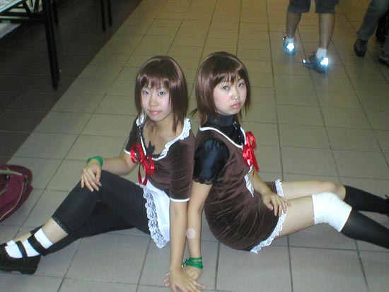 Fatal Frame II twins (cosplayers: Rinka & Hayate)